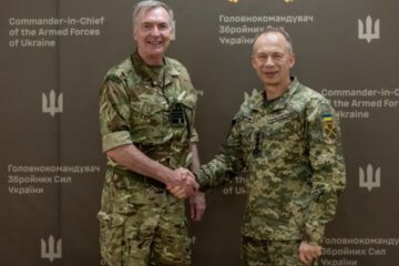 CinC Syrskyi and UK’s top military commander discuss urgent needs of Ukraine’s Defense Forces