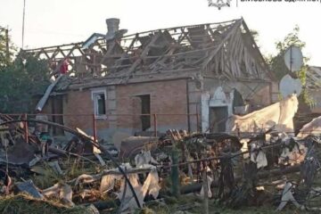 Over 500 Russian attacks on Zaporizhzhia region over past day, one civilian killed