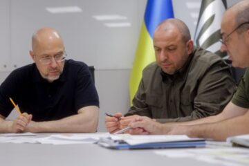 Defense Minister and  National Security and Defense Council Secretary discussed the production of weapons