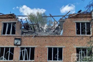 Russians hit tuberculosis hospital in Kharkiv, injuring four staff members, two patients