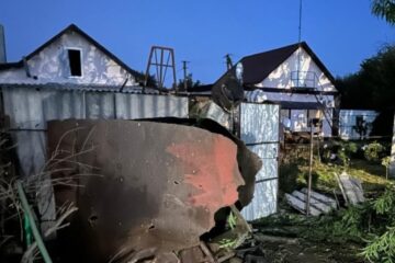 Russians kill three civilians and injure three in Donetsk region