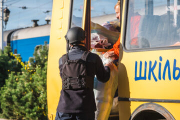 Over 50 people, including 8 children, evacuated from border areas in Sumy region over past week