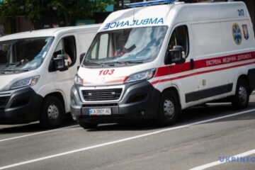 Russians shell village in Kherson region, two wounded
