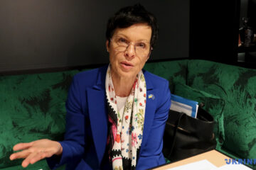 EU Commissioner Kos to meet in Brussels with Heads of SAPO and NABU