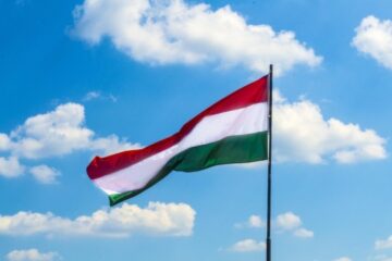 Hungary bans entry to Ukrainian commander after attacks on Druzhba oil pipeline