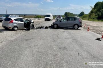 Two-year-old boy killed in car crash in Rivne region