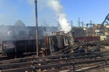 Two dead, ten injured: Russian forces attack Lozova with 34 drones