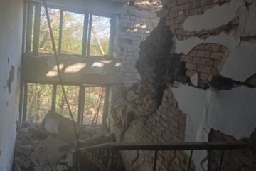 Invaders attack Dudchany in Kherson region with drones, causing damage