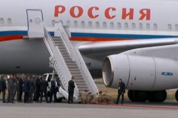 Image of US soldiers kneeling before Putin leaves a stain on America – British expert