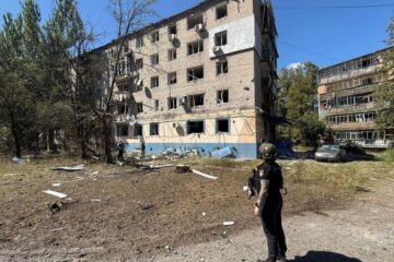 Russians launch airstrikes on Kostiantynivka, casualties reported