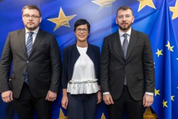 Fight against corruption crucial for Ukraine’s EU accession – Commissioner Kos after meeting with SAPO, NABU heads