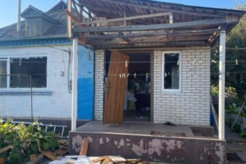Russian attack damages homes in four districts of Kyiv region