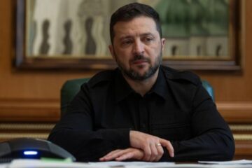 Zelensky discusses security guarantees with Ireland’s PM