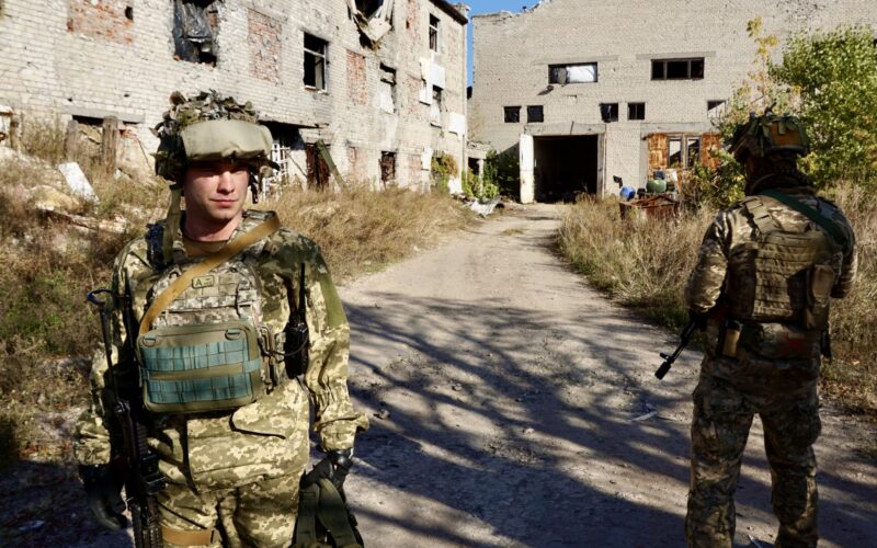 EXCLUSIVE FRONT-LINE REPORT: MODERN TRENCH WARFARE IN EASTERN UKRAINE