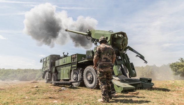 Ukraine Army using France’s CAESAR to destroy Russian invaders