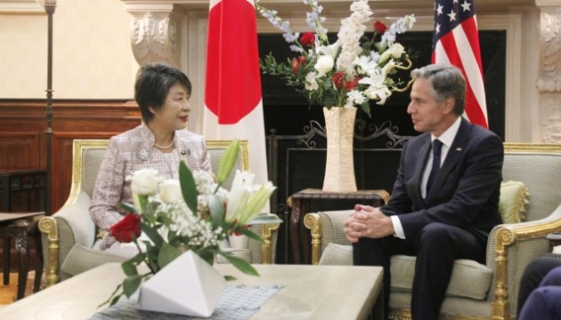 Japan, U.S. pledge to continue supporting Ukraine