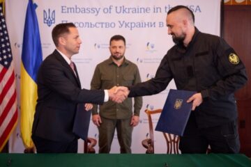 Memoranda of cooperation in defense industry signed between Ukraine, United States