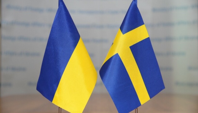 Ukraine, Sweden agree to start talks on security guarantees – Kuleba